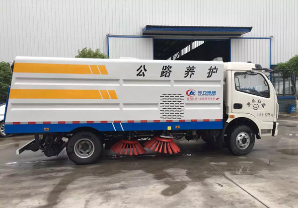 東風(fēng)小多利卡掃路車 東風(fēng)小多利卡掃路車