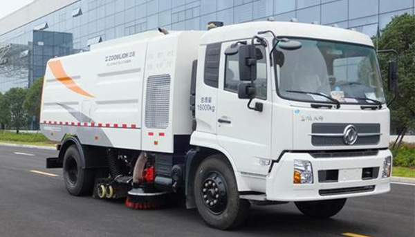 湖北程力掃路車頻繁需要修理,記得關(guān)懷一下你的愛(ài)車